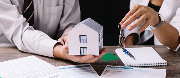 mortgage lender's valuation and advice